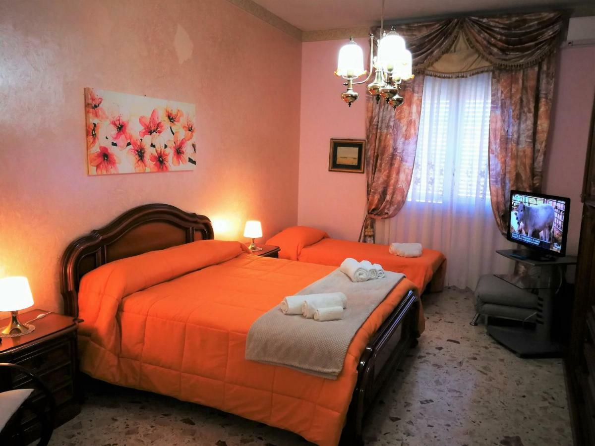 Residenza Margherita - Centralissima Salerno Kültér fotó